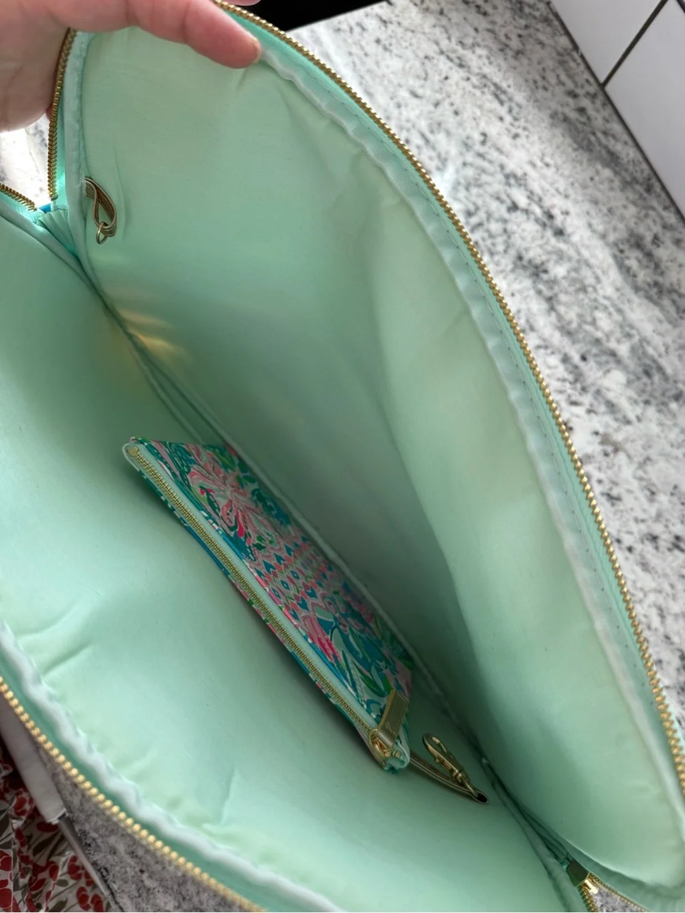 Lilly Pulitzer Pink & Turquoise Floral Travel laptop case